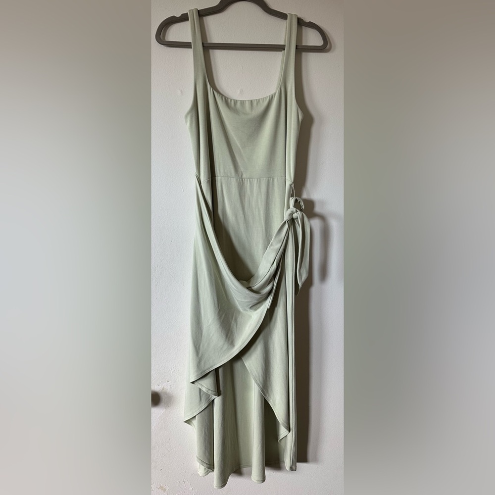 Wilfred Saturn Midi Dress